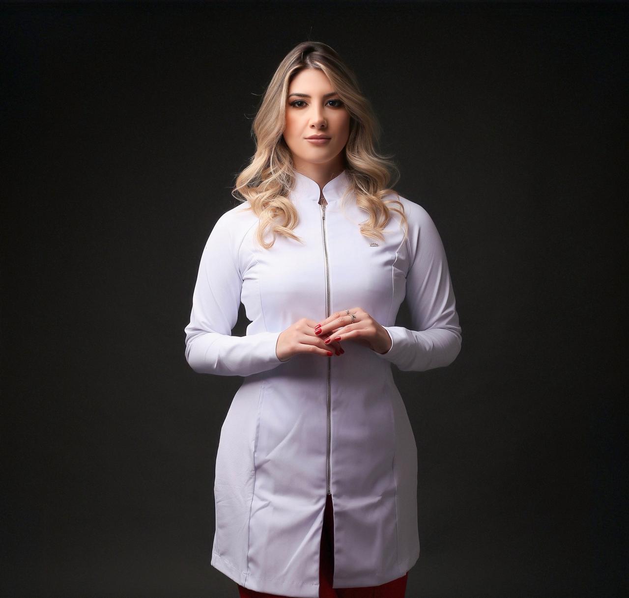 Viviane Martins, Cosmetóloga